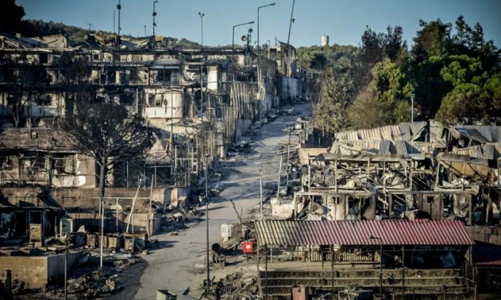 Μηταράκης: Εντός της εβδομάδας οι αποζημιώσεις των κατοίκων στη Μόρια